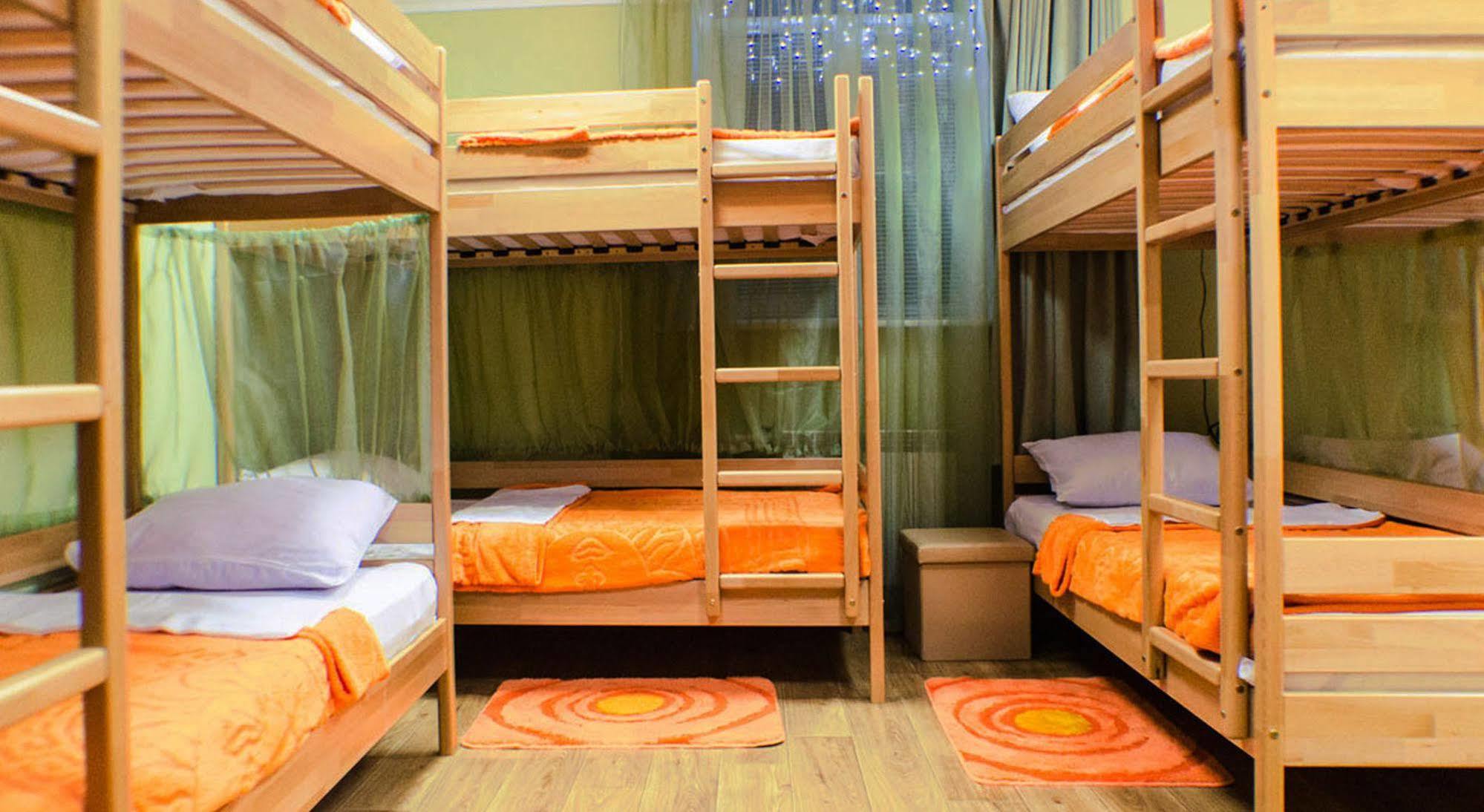 Ballet Hostel Kyiv Exterior foto